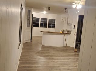 4 Harding St, Huntsville, TX 77340