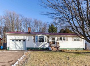 10 Victory Dr, South Burlington, VT 05403