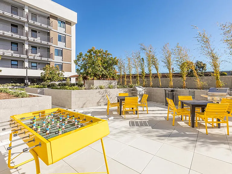 Altitude Apartments — Photo 48