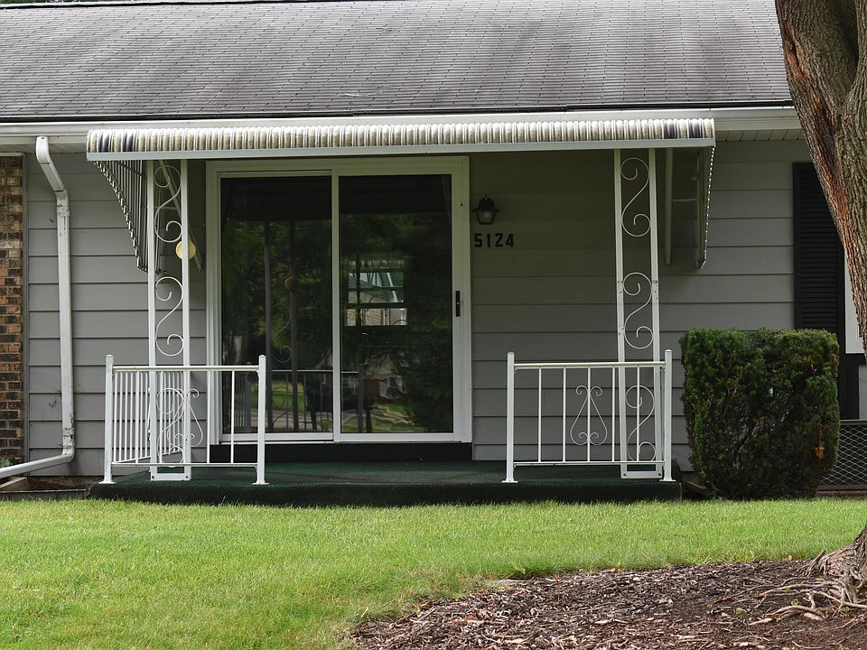 1st image of 5124 Southglow Ct SE #122