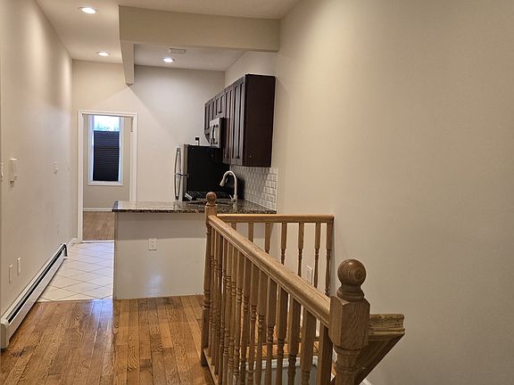 4th image of 1823 Menahan St APT 1L