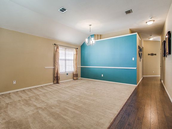 4th image of 720 Dover Park Trl