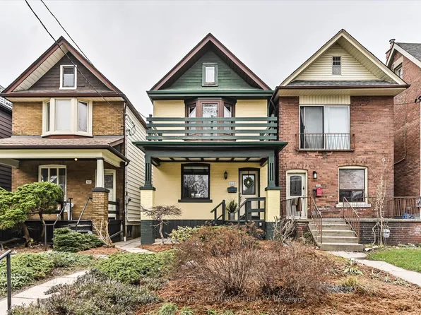 104 Dewhurst Blvd, Toronto, ON M4J 3J3