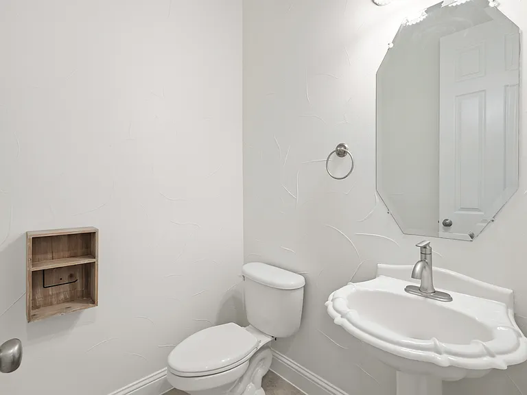 2127 Estes Park Dr — Photo 19