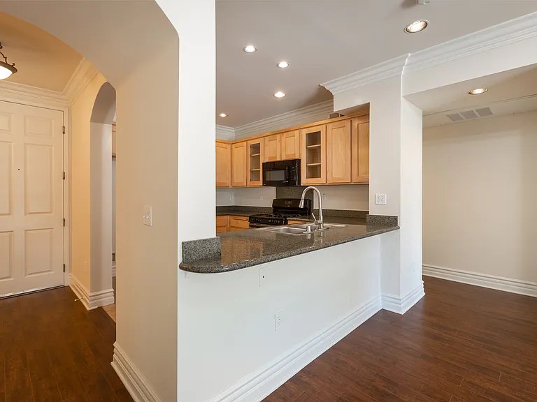 4500 Ledge — Photo 13