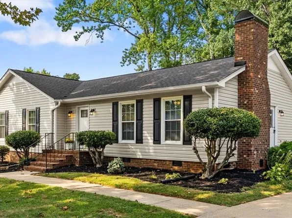606 Pleasant Dr, Greensboro, NC 27410