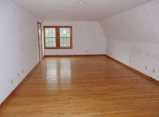 (Undisclosed Address), Newfane, VT 05345