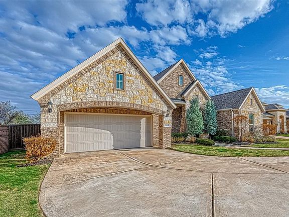 2nd image of 23814 Dolci Ln