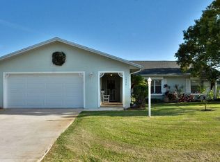 1532 SE Cutorro Ave, Port Saint Lucie, FL 34952