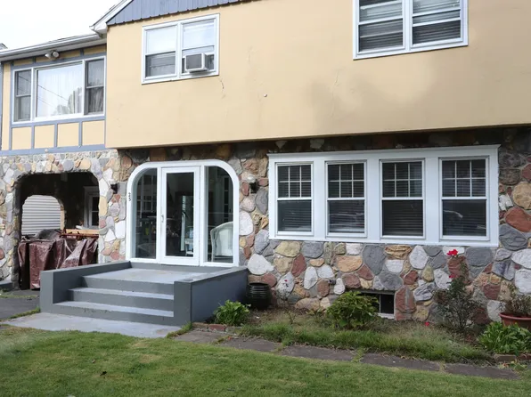 25 Muriel Street, Norwalk, CT 06851