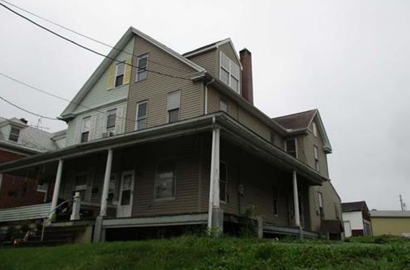 1st image of 240 W Penn Ave