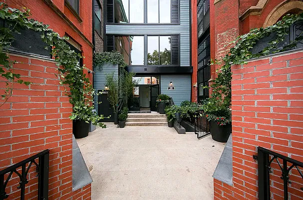 Rented by CCM Property Management LLC | media 25