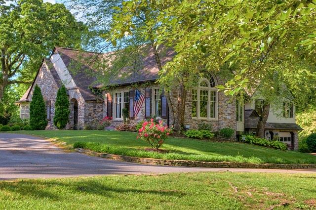 1st image of 1130 Winding Oaks Way