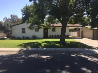 1709 Camino Sierra, Bakersfield, CA