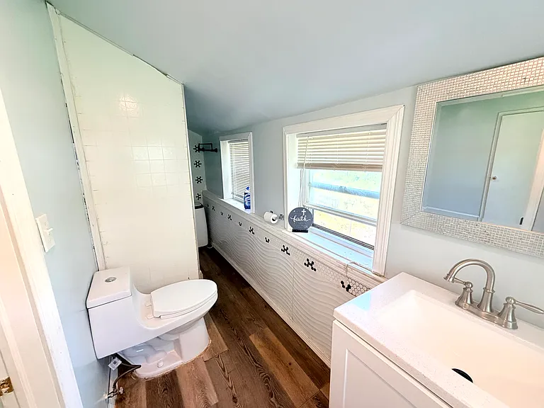 1601 Sexton St — Photo 14