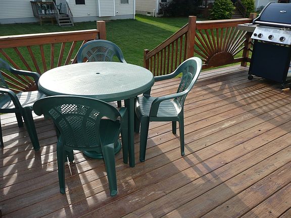 5th image of 8605 Fernbrook Dr