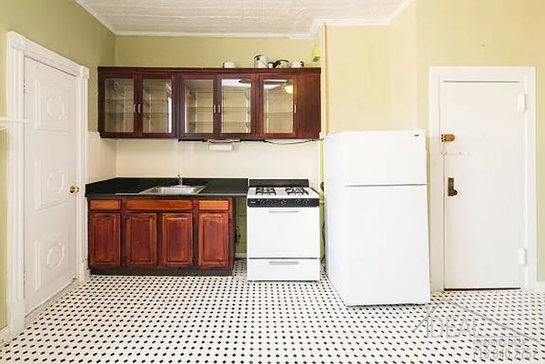 Rented by Ideal Properties Group | media 30