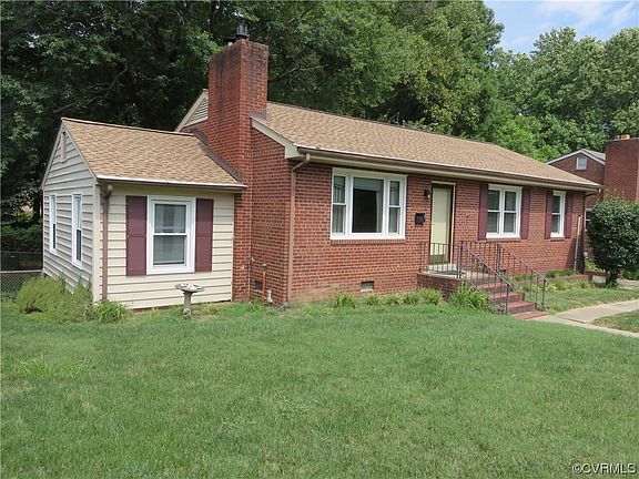3rd image of 410 N Ash Ave