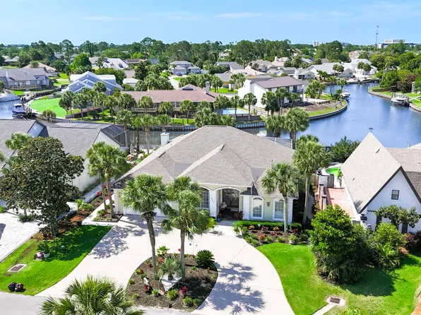403 Wahoo Rd, Panama City Beach, FL 32408