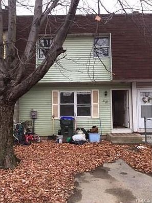 1st image of 21 Sheffield Dr