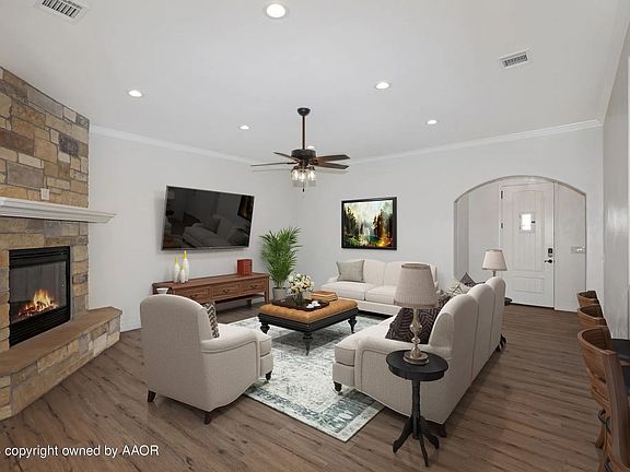 5th image of 18401 Bradley Ln