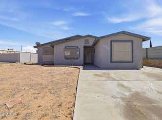 1954 Lyon Pl, Las Cruces, NM 88001