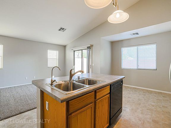 5th image of 3441 W Wayland Dr