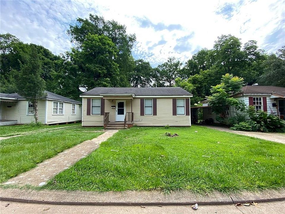2nd image of 121 Mary Ln