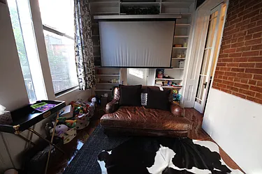 Rented by Bien Realty Ltd