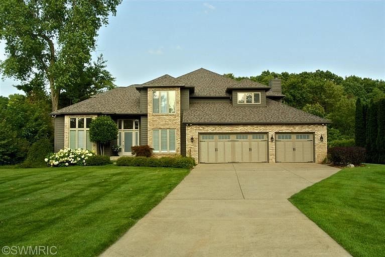 1st image of 10354 W Gull Lake Dr