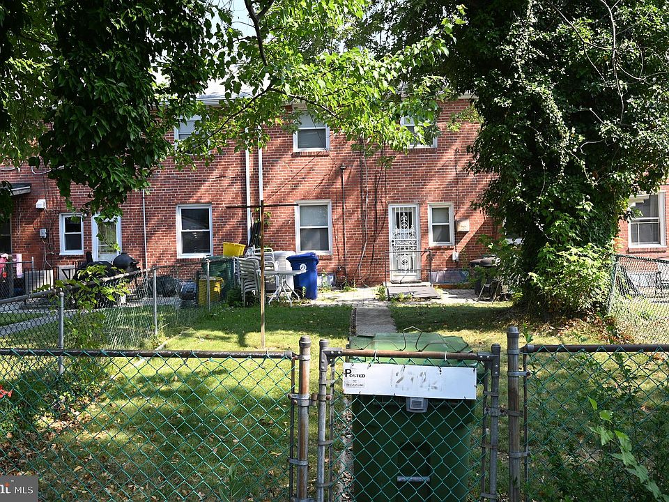 2nd image of 1347 Winston Ave