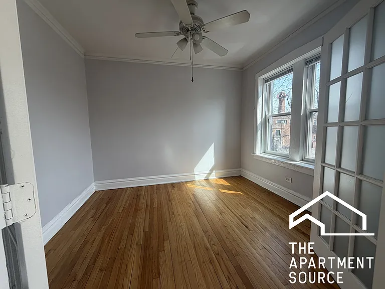 3910 W Argyle St #1A — Photo 4