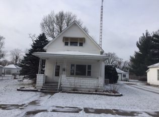 505 S Pearl St, Knox, IN 46534