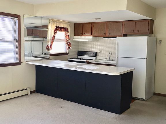 5th image of 7709 W Marwood Ave