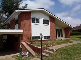 707 Hodges St, Newport, AR 72112