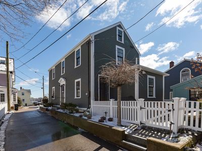 24 Holmes Court, Portsmouth, NH, 03801