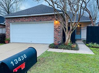 13436 Natchez Ct, Baton Rouge, LA 70810