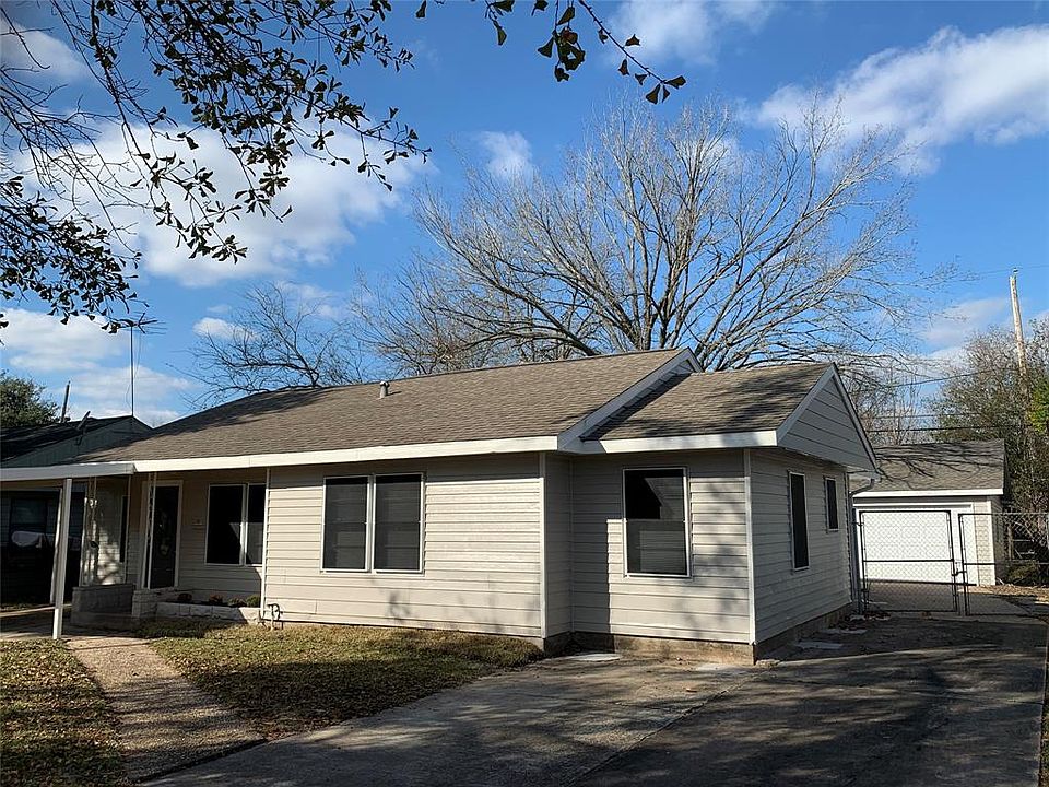 1st image of 3301 Albemarle Dr
