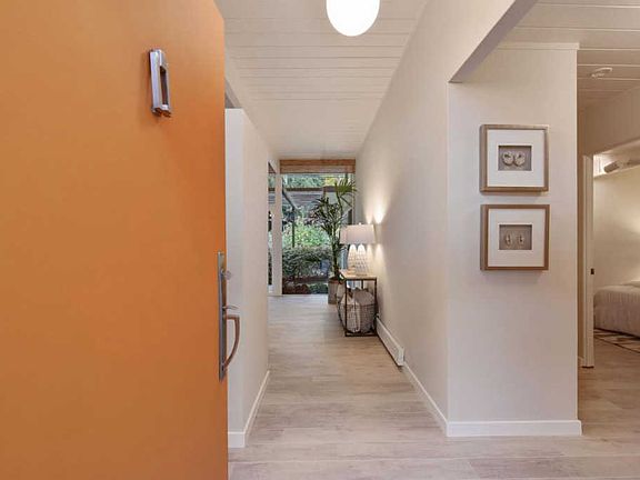 5th image of 851 Talisman Dr