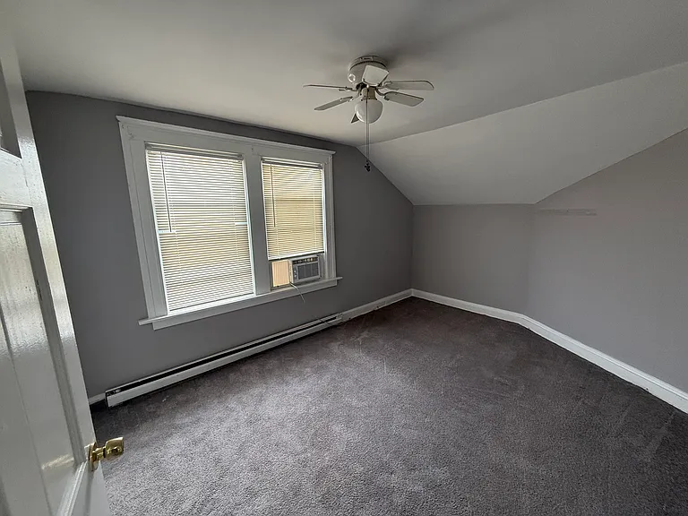 3610 Woodbine Ave #2 — Photo 6