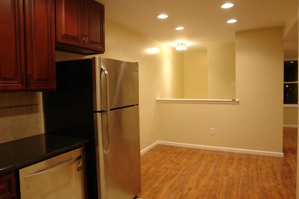 2811 Saxton Road — Photo 2