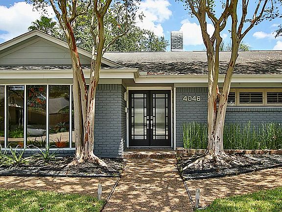 2nd image of 4046 N Braeswood Blvd