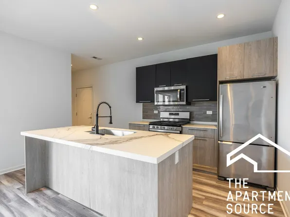 2533 W Fullerton Ave #5, Chicago, IL 60647