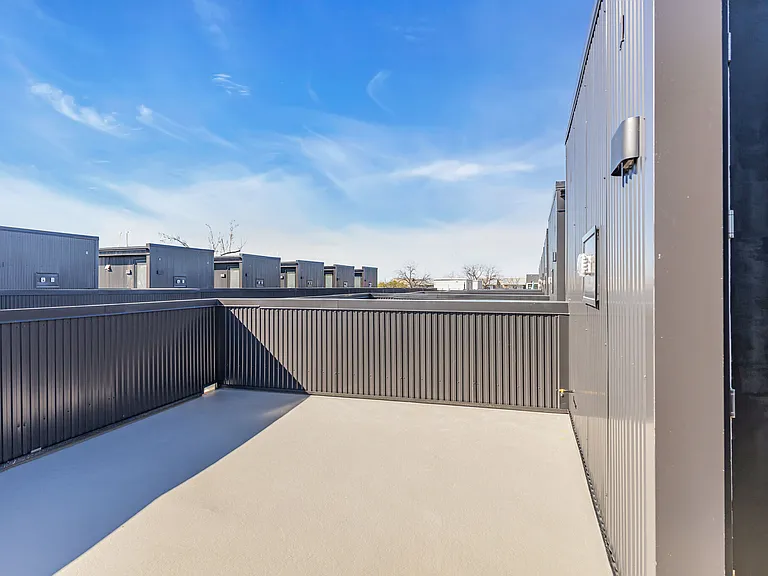 426 W 9th St #108 — Photo 35