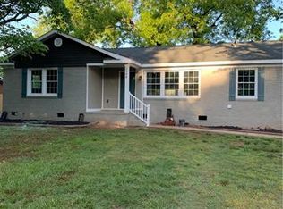 1908 Windham Pl, Charlotte, NC 28205