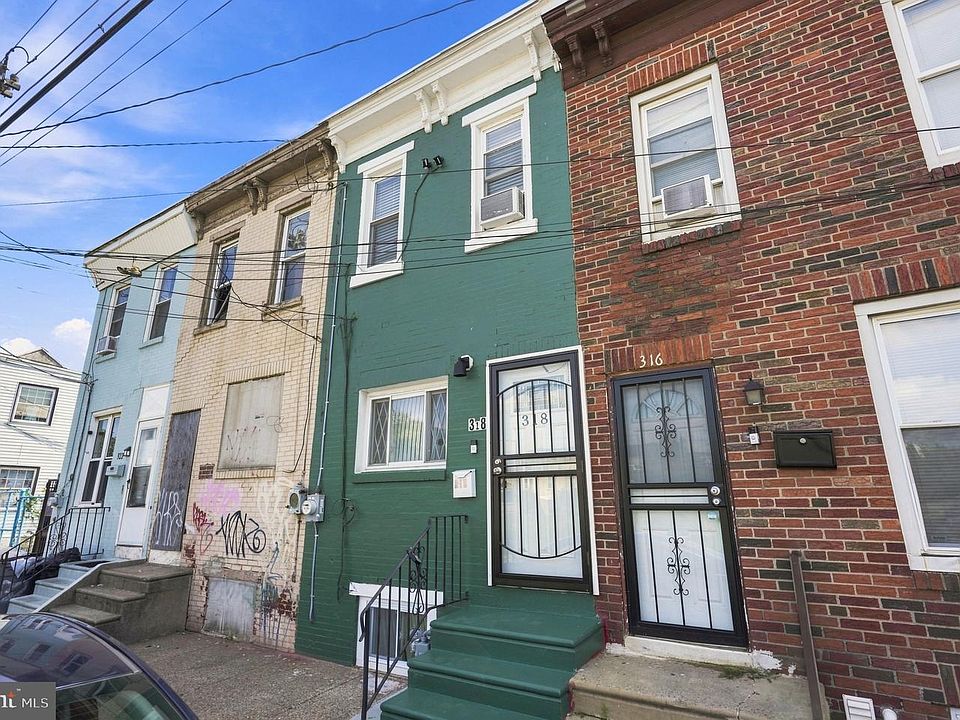 1st image of 318 Cherry St