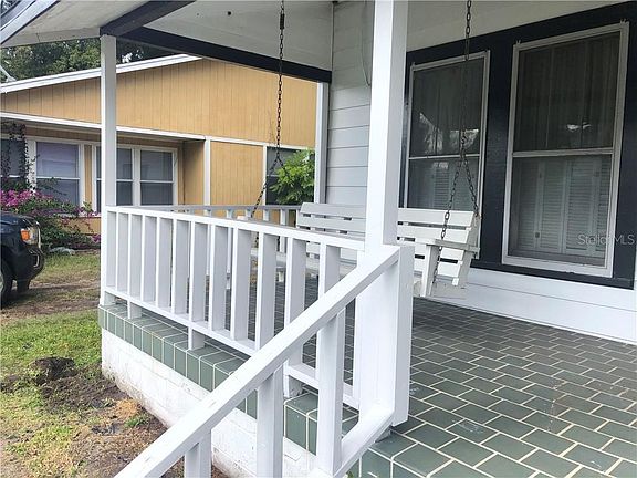 2nd image of 650 E Wabash St