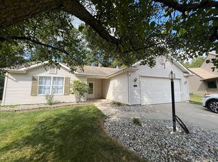 332 Spring Forest Ct, Fort Wayne, IN 46804