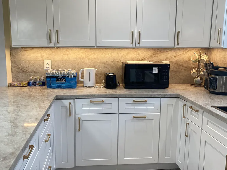 4212 Tuller Ave — Photo 38