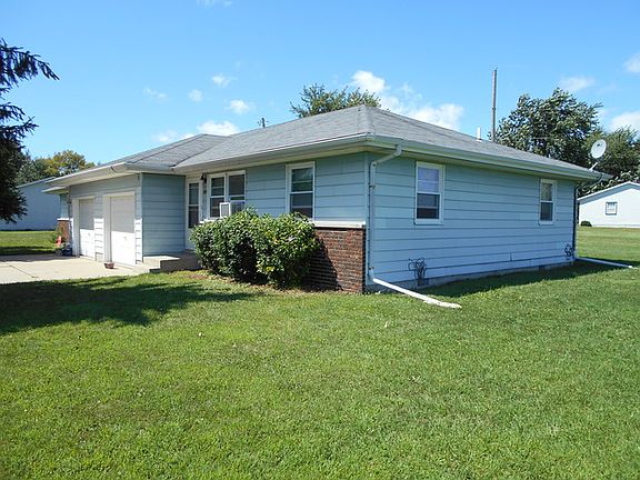 2nd image of 1633 Oriole Ln